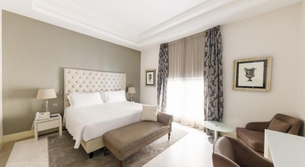 Aleph Rome Hotel, Curio Collection By Hilton Image 11
